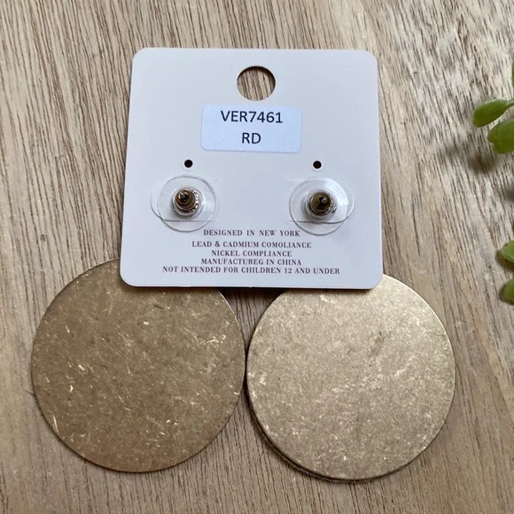 🎉HP🎉 V Foxy Collection Leopard Print Earrings 💗 Gold Brown & Black - Picture 9 of 9